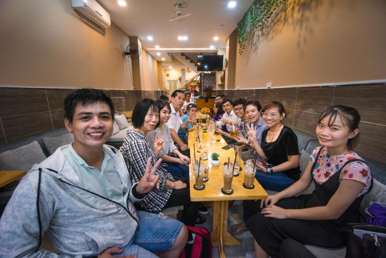 Language Exchange Hostel 1 Ho Chi Minh City Bagian luar foto