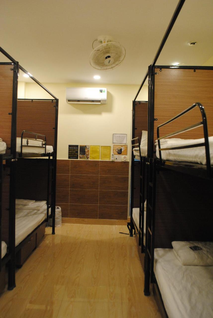 Language Exchange Hostel 1 Ho Chi Minh City Bagian luar foto