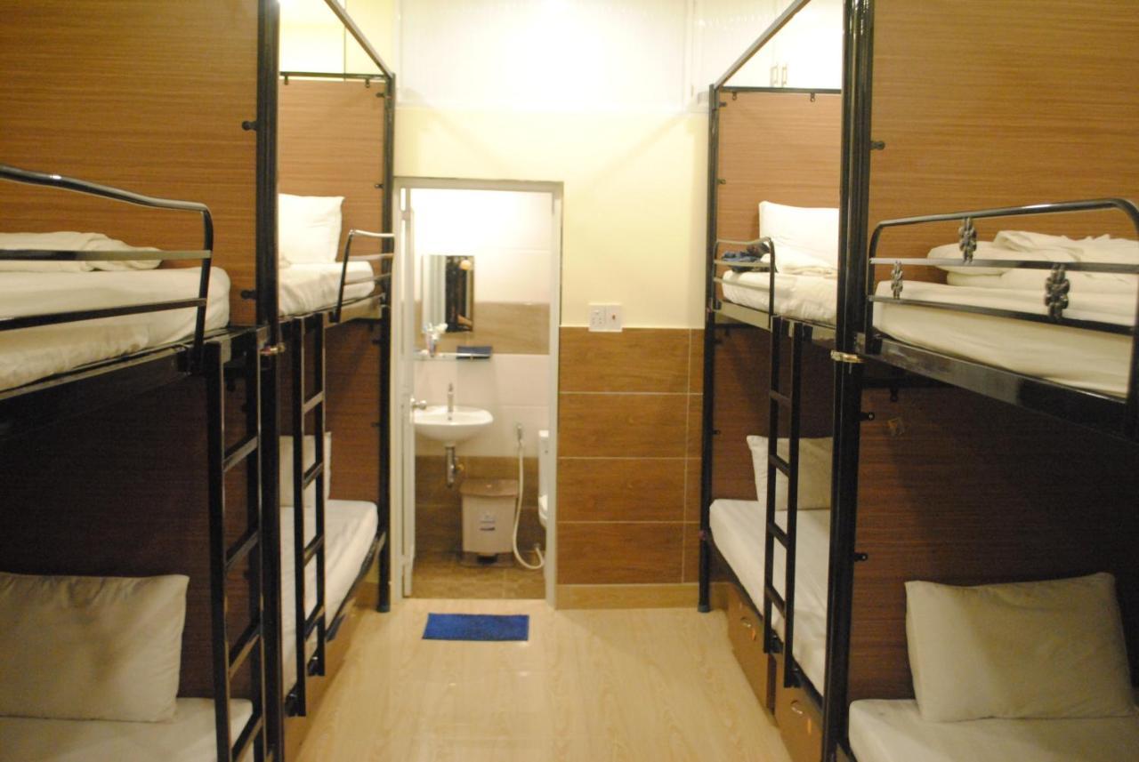 Language Exchange Hostel 1 Ho Chi Minh City Bagian luar foto