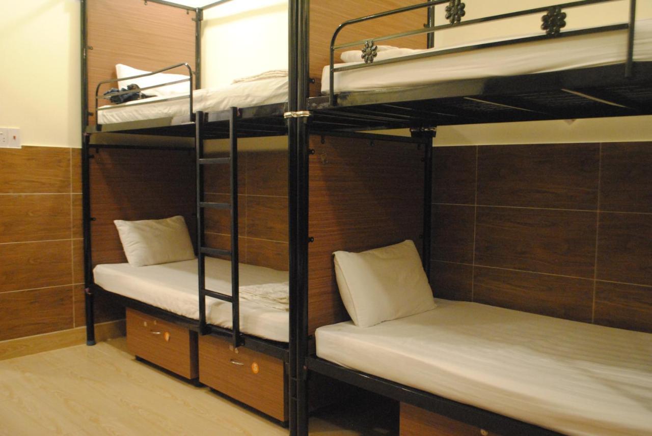 Language Exchange Hostel 1 Ho Chi Minh City Bagian luar foto
